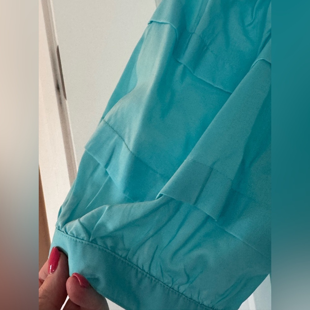 Ann Taylor Turquoise Puff Sleeve V-Neck Blouse - Picture 3 of 4